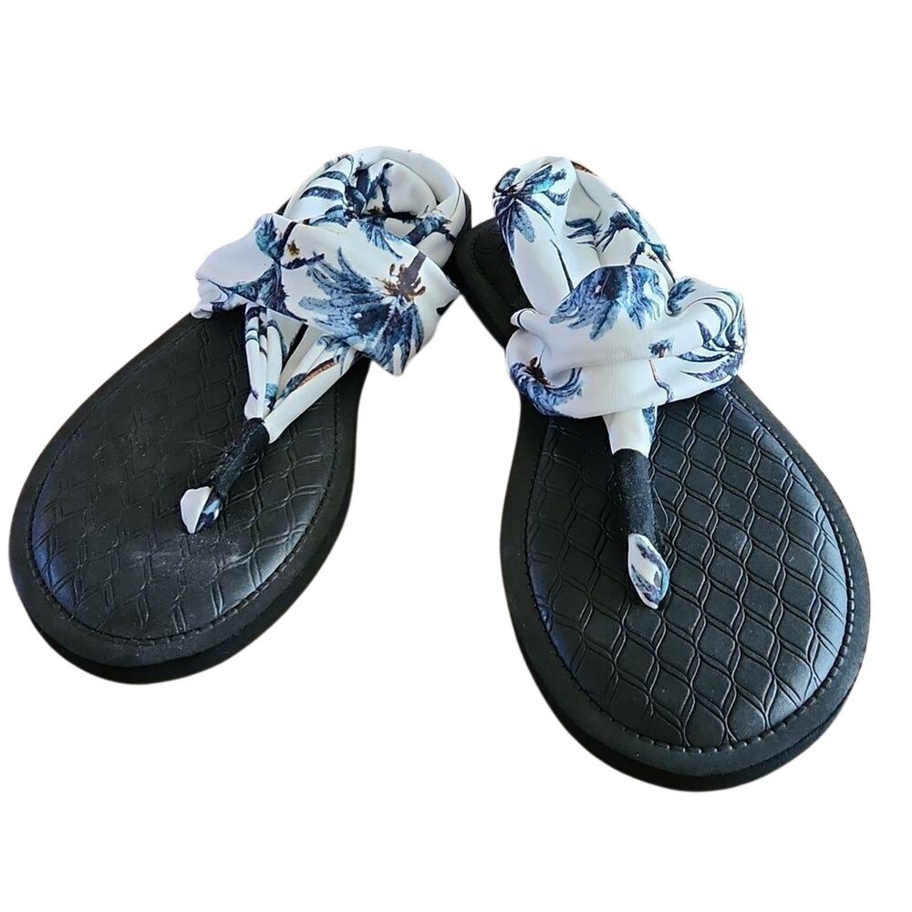  New Body Glove women's large dressy sandals size 9